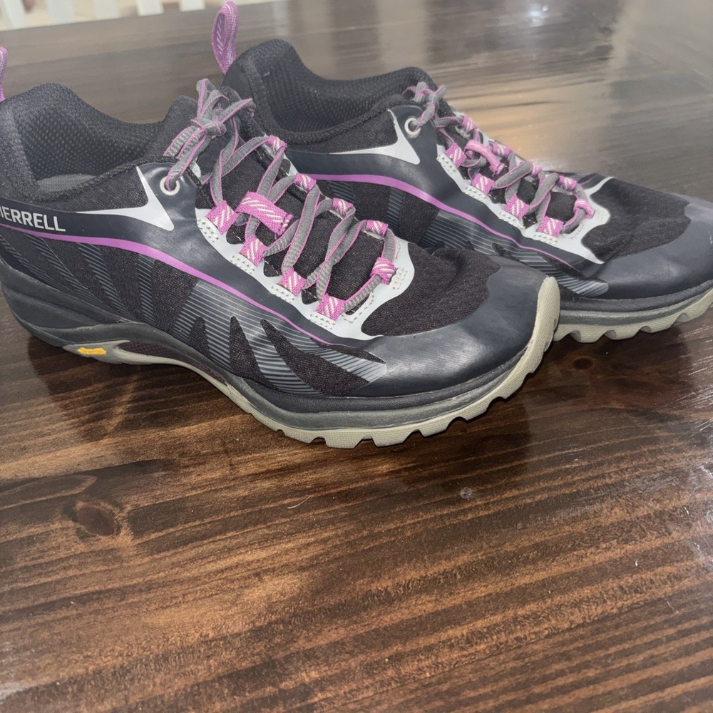 Merrell Siren Edge 3 Sz 7 Black Purple Waterproof Hiking Trail Running Shoes
